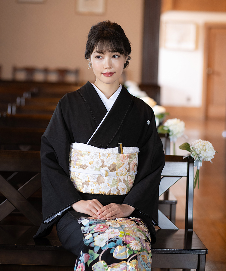 特別な日に、伝統の袴スタイル